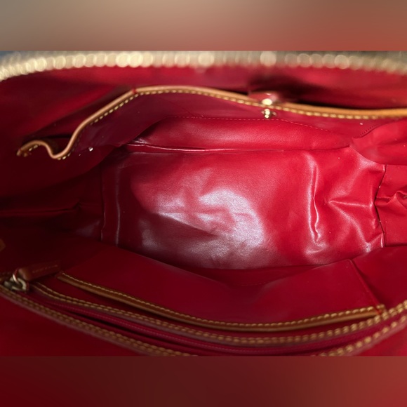 Dooney & Bourke Pebble Grain Large Zip Dome Satchel Black British Tan - Picture 13 of 16